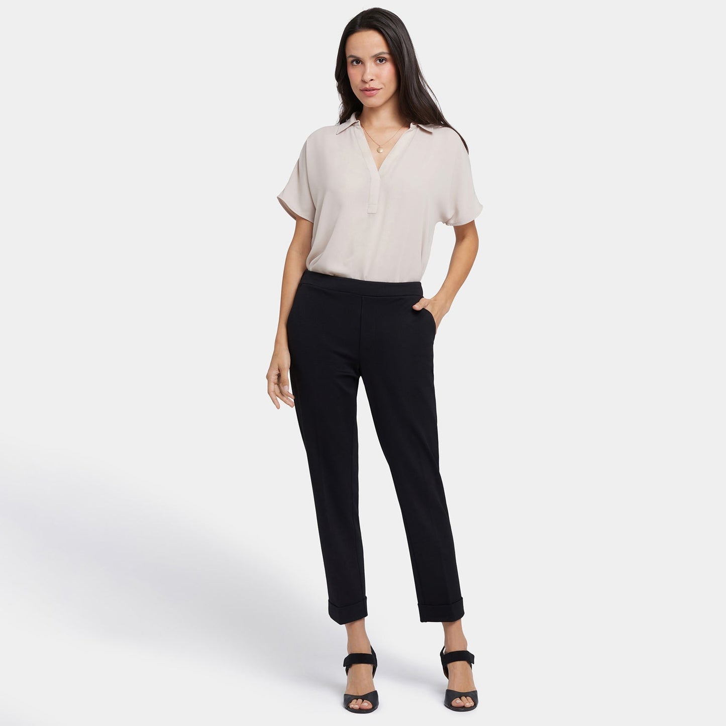 Cassidy Ankle Pull-On Trouser Pants In Petite - Black
