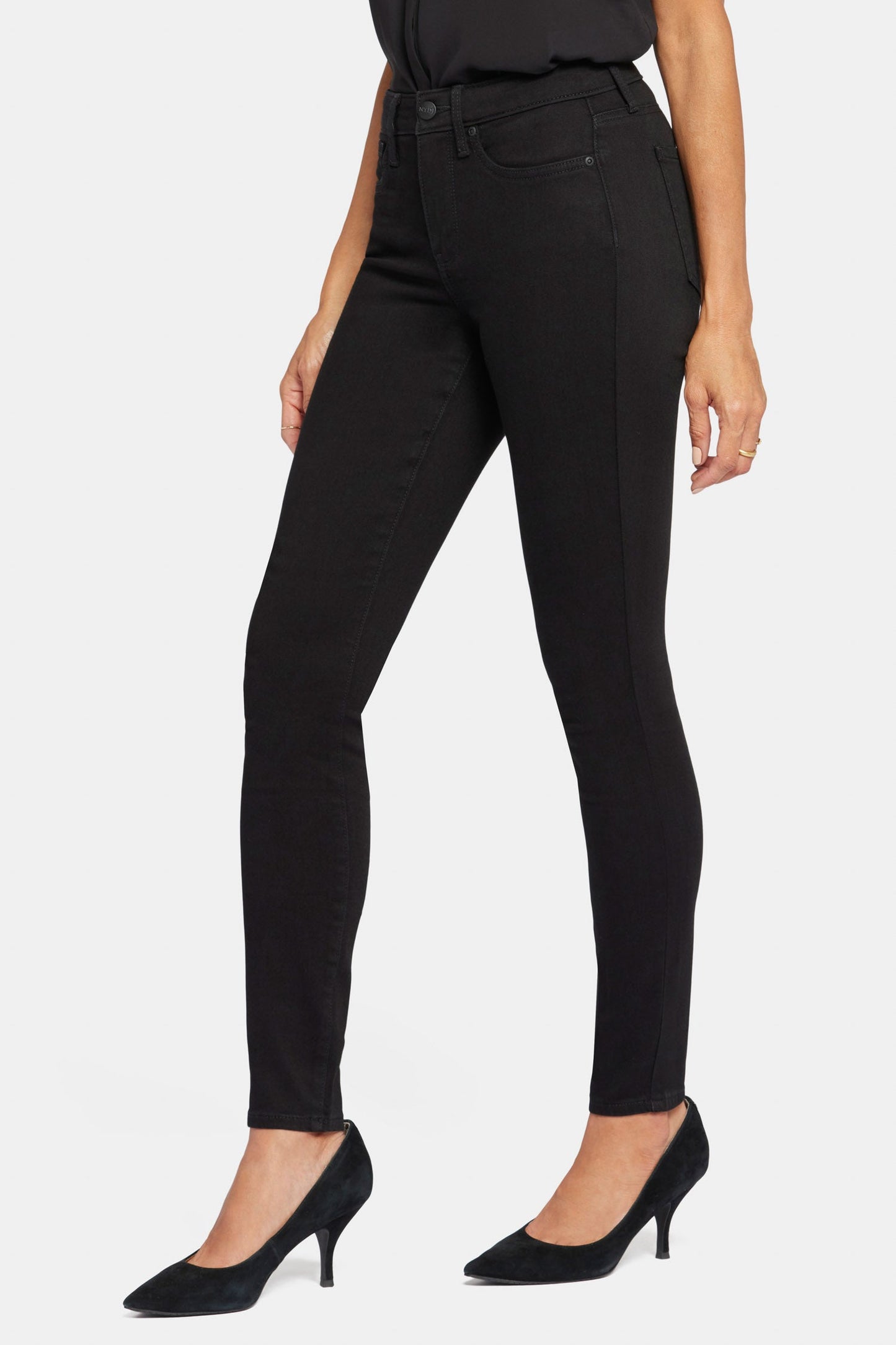 Ami Skinny Jeans In Petite - Black