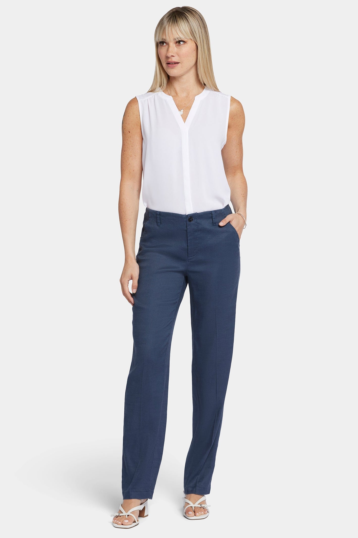 Marilyn Straight Pants In Petite - Oxford Navy