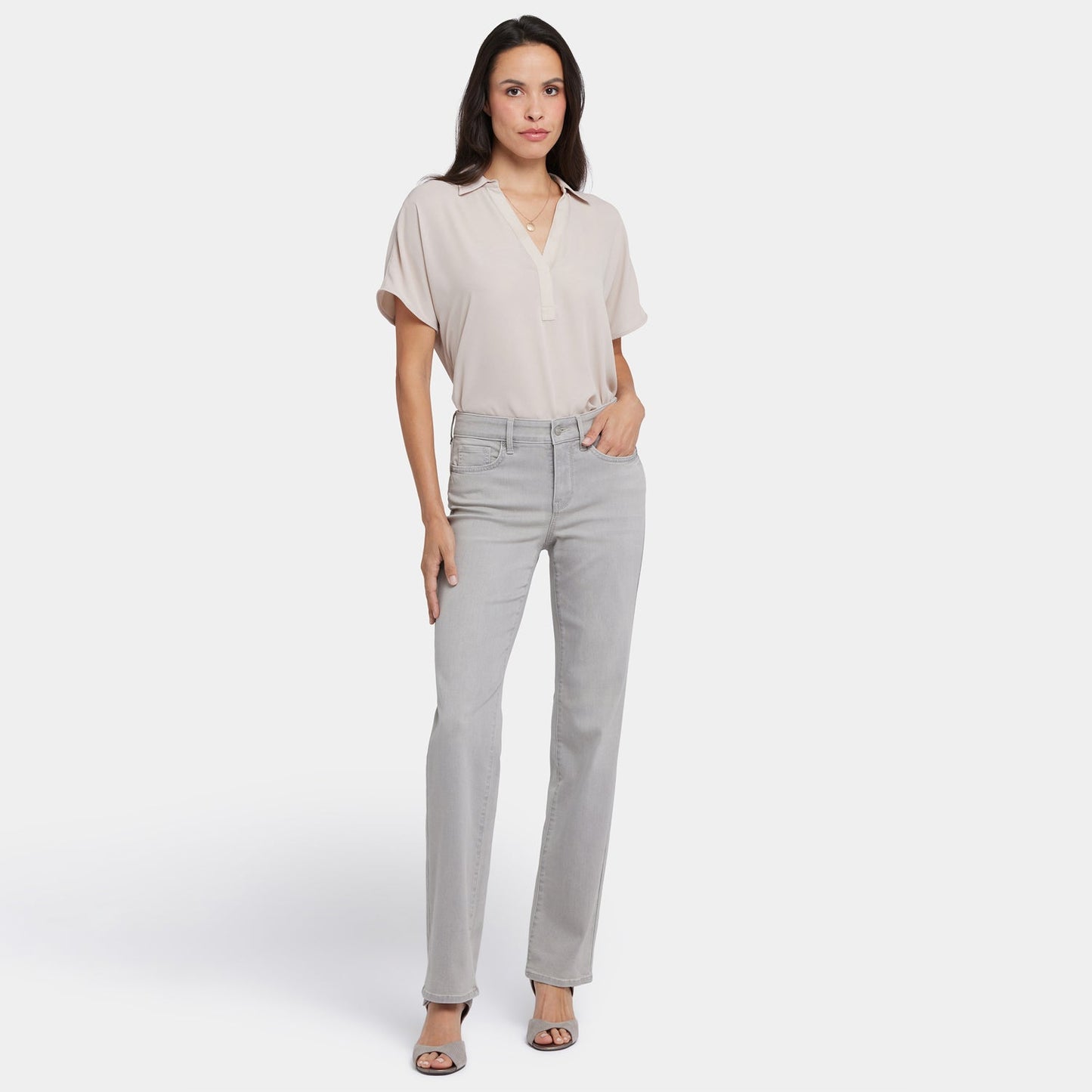 Marilyn Straight Jeans In Petite - Grenada Mist