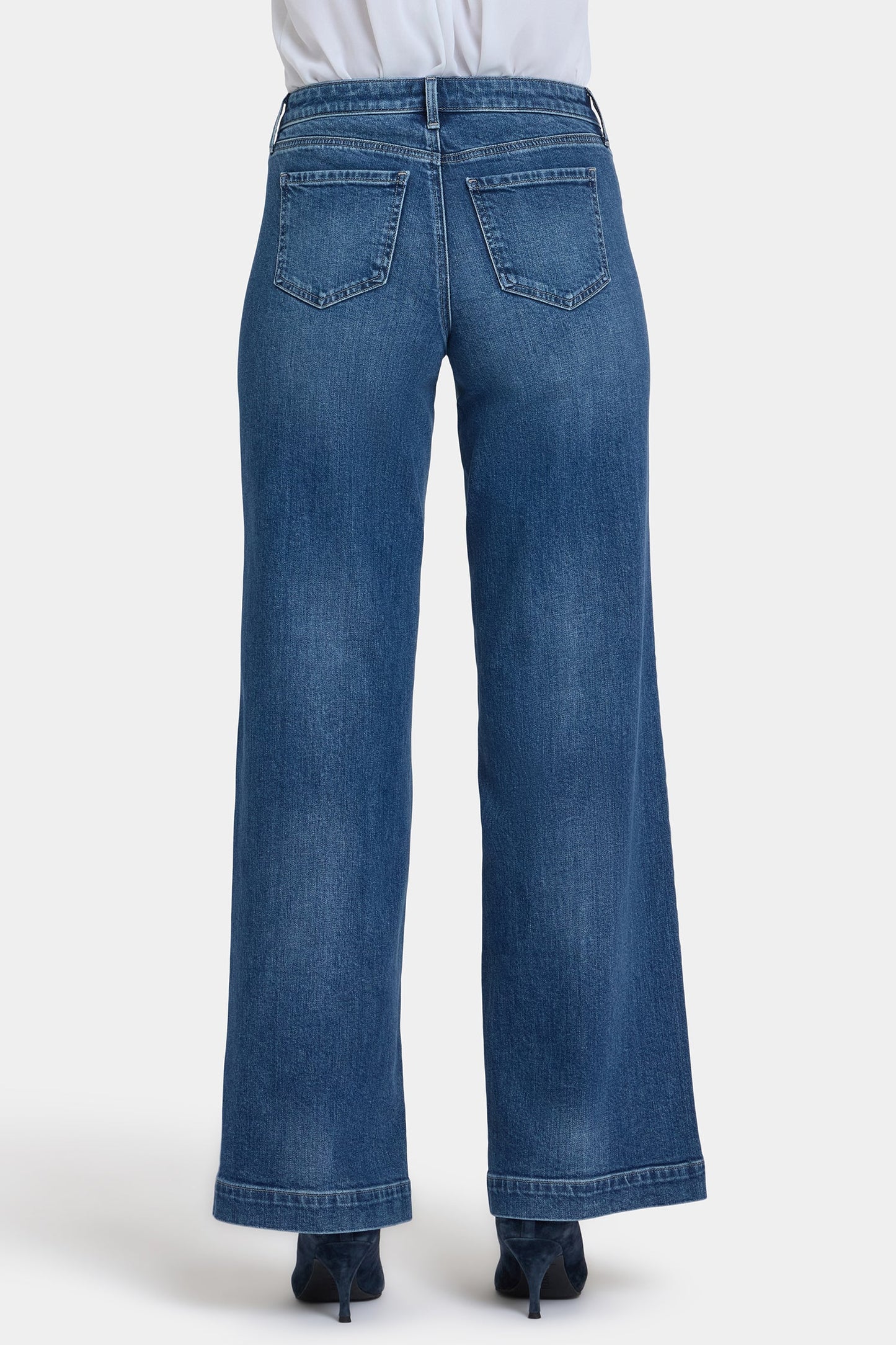 Teresa Wide Leg Jeans In Petite - Lake Notre-Dame