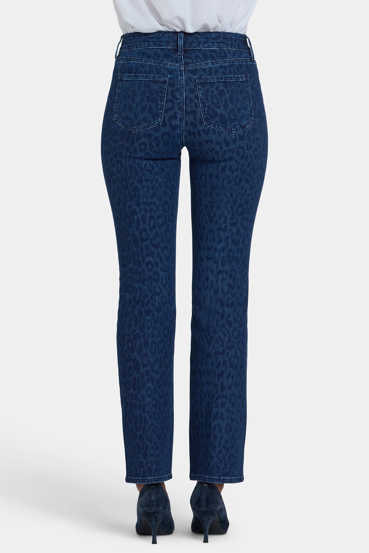 Marilyn Straight Jeans In Petite - Dark Denim Leopard