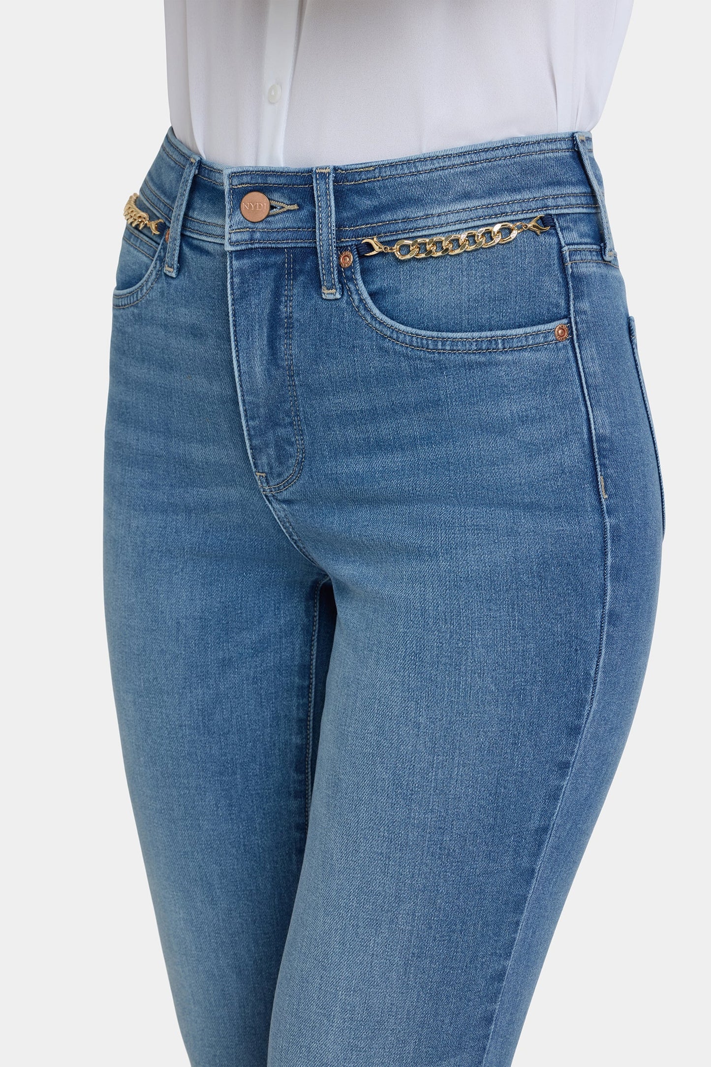 Marilyn Straight Jeans In Petite - Bastille Sea
