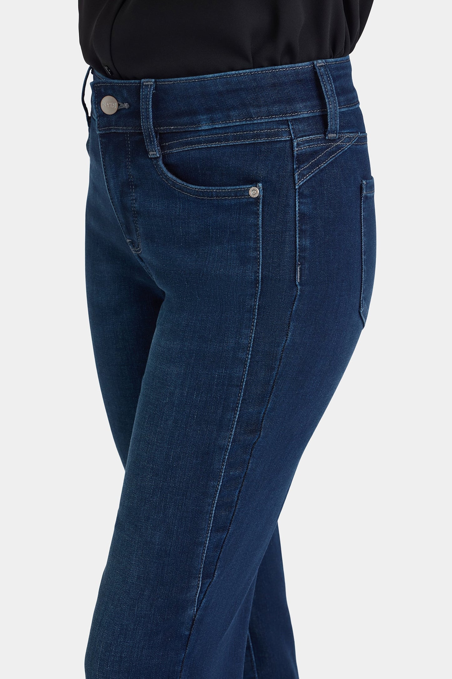 Marilyn Straight Jeans In Petite - Blackened Blue
