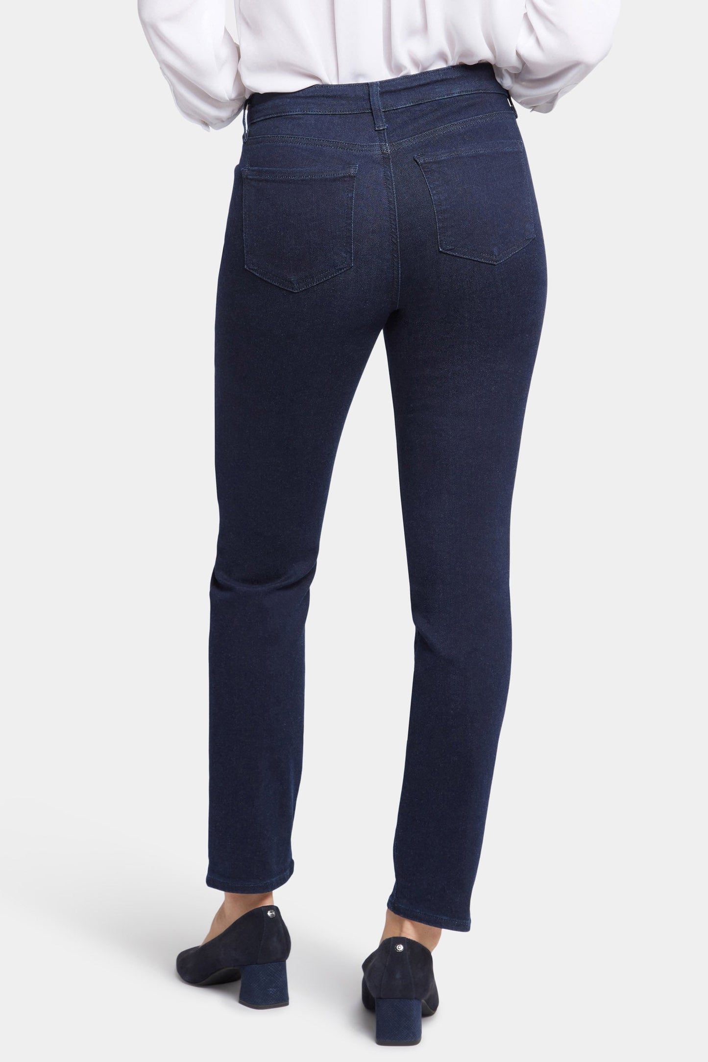 Sheri Slim Jeans In Petite - Rinse