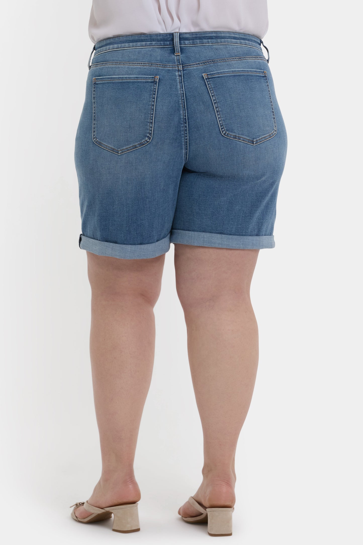 Diana Relaxed Denim Shorts In Plus Size - Barcelona Breeze