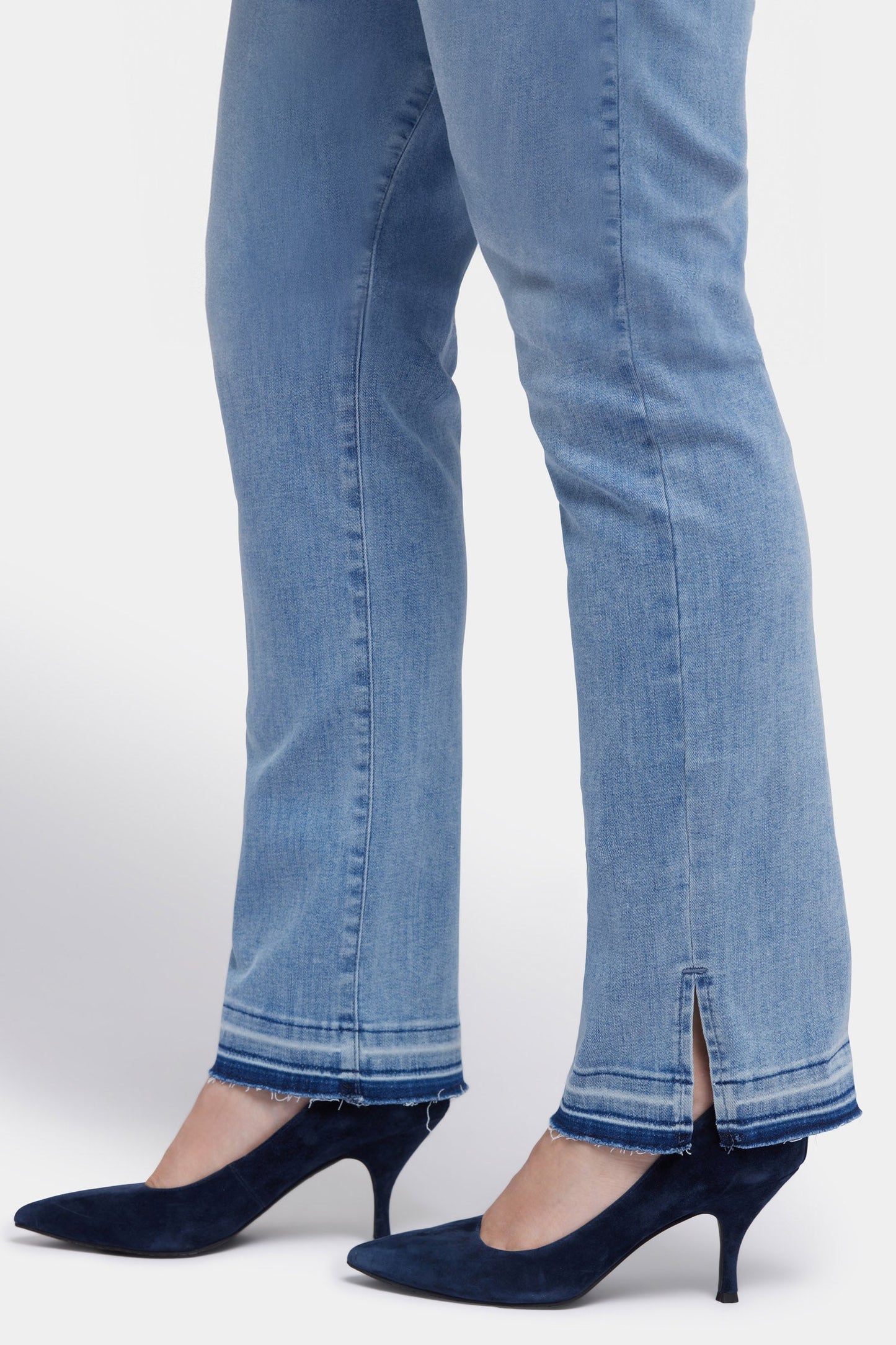 Marilyn Straight Jeans In Plus Size - Big Skies