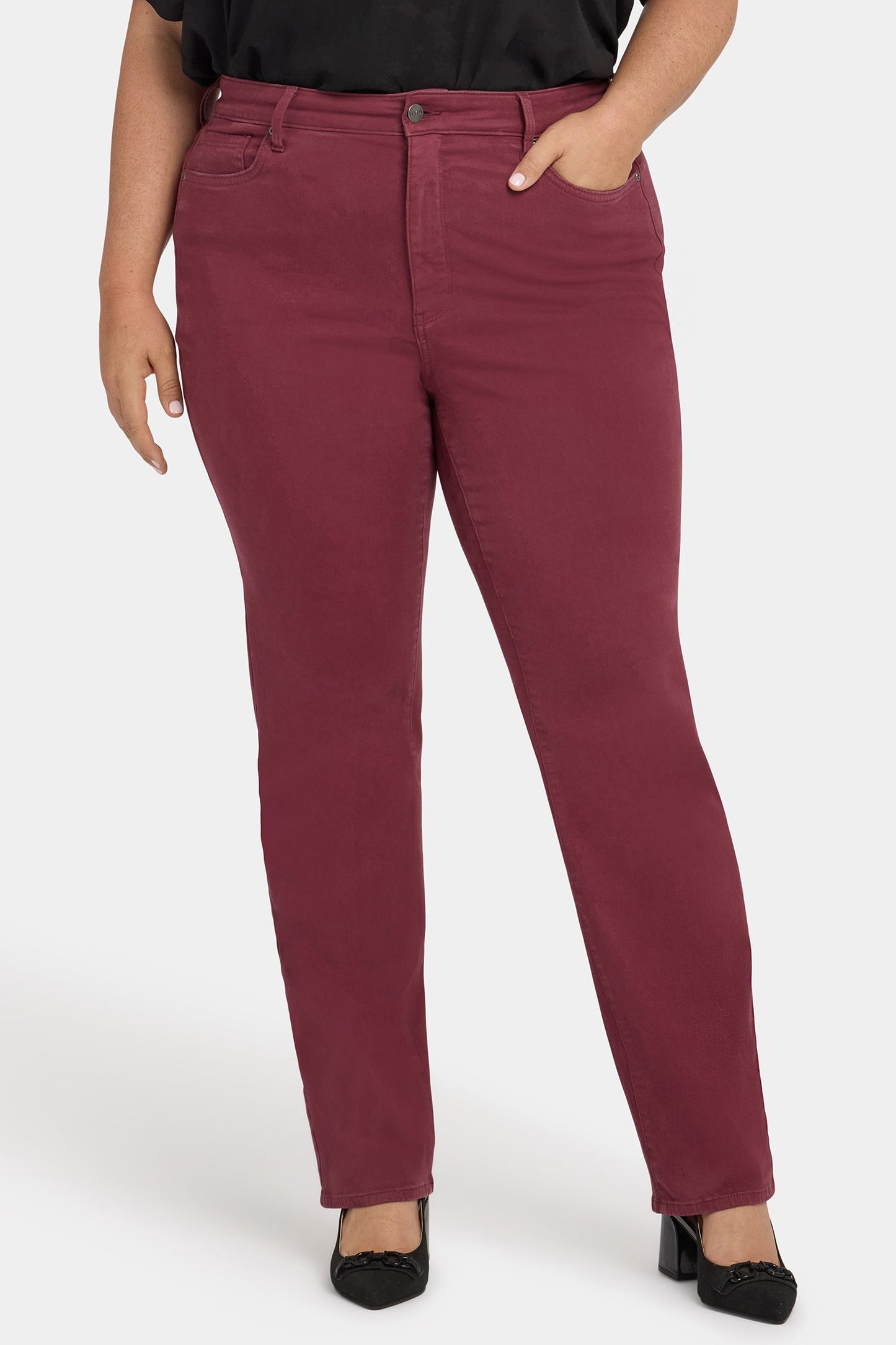 Marilyn Straight Jeans In Plus Size - True Burgundy