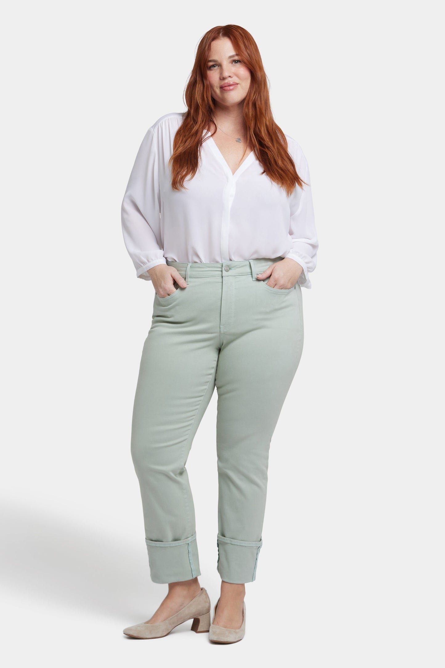 Marilyn Straight Jeans In Plus Size - Tomatillo