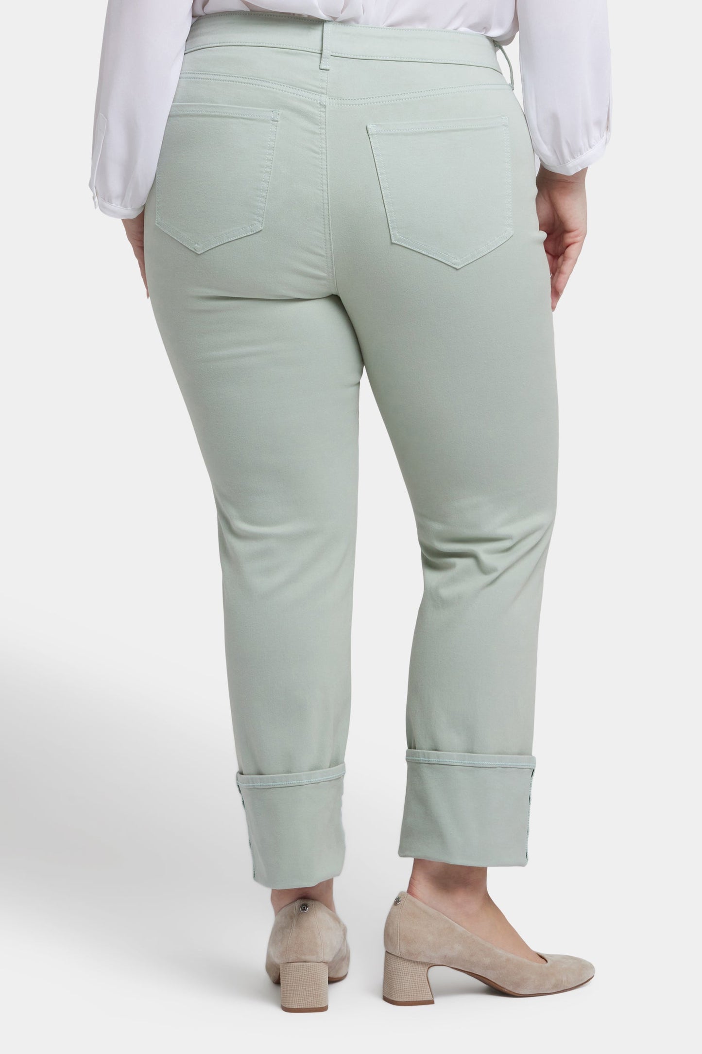 Marilyn Straight Jeans In Plus Size - Tomatillo