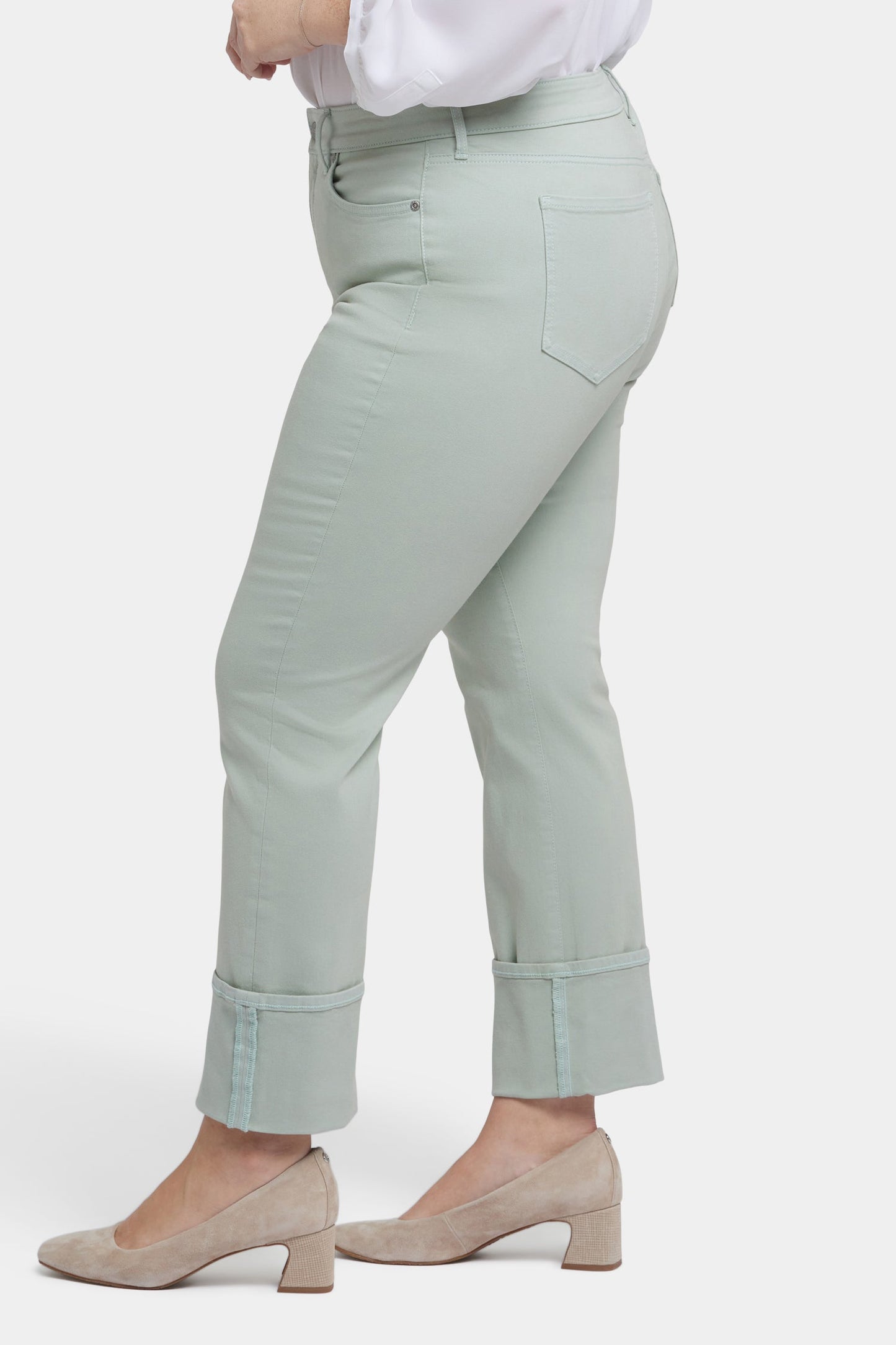 Marilyn Straight Jeans In Plus Size - Tomatillo