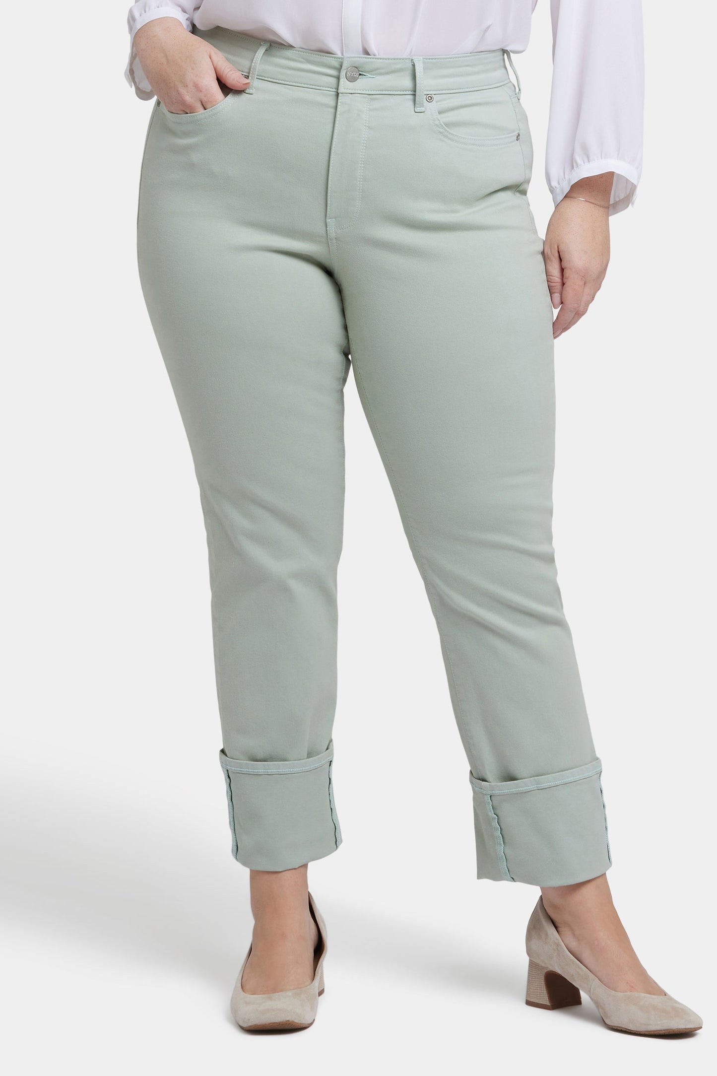 Marilyn Straight Jeans In Plus Size - Tomatillo