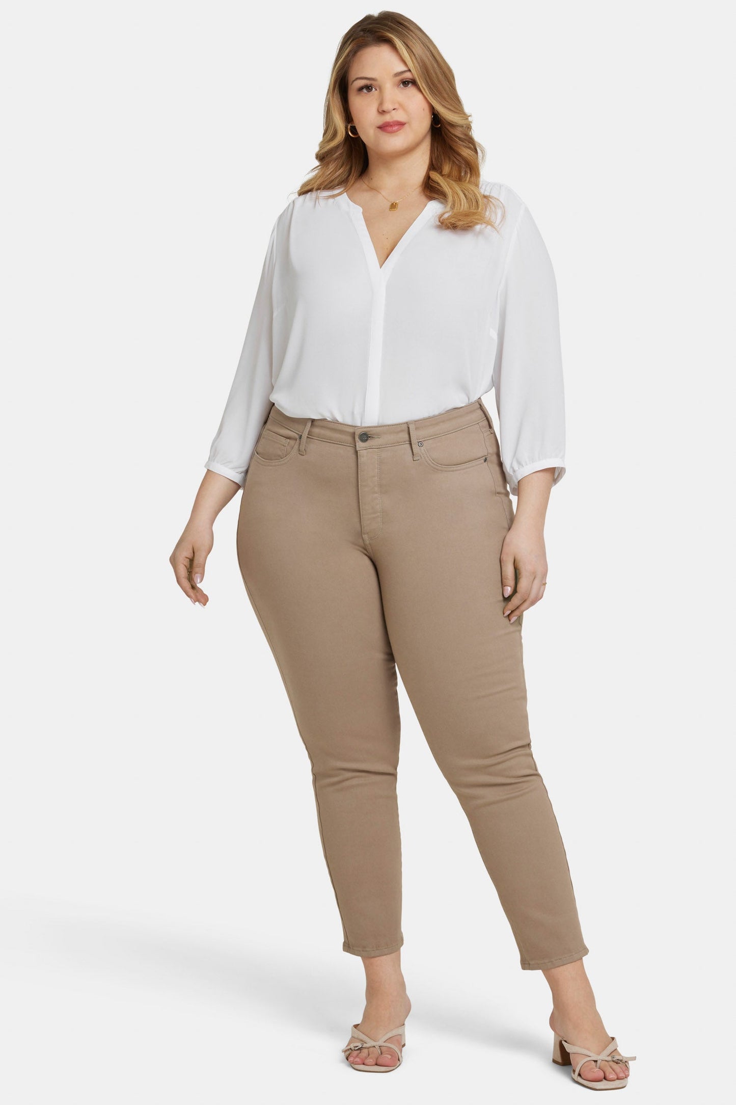 Sheri Slim Ankle Jeans In Plus Size - Saddlewood