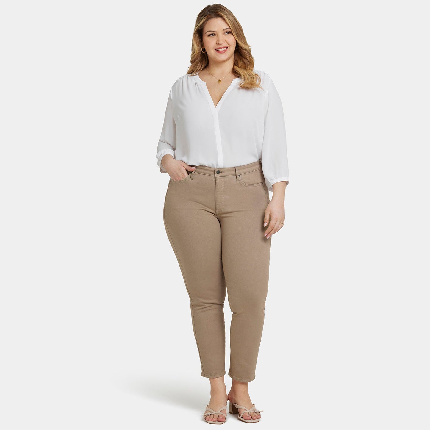 Sheri Slim Ankle Jeans In Plus Size - Saddlewood