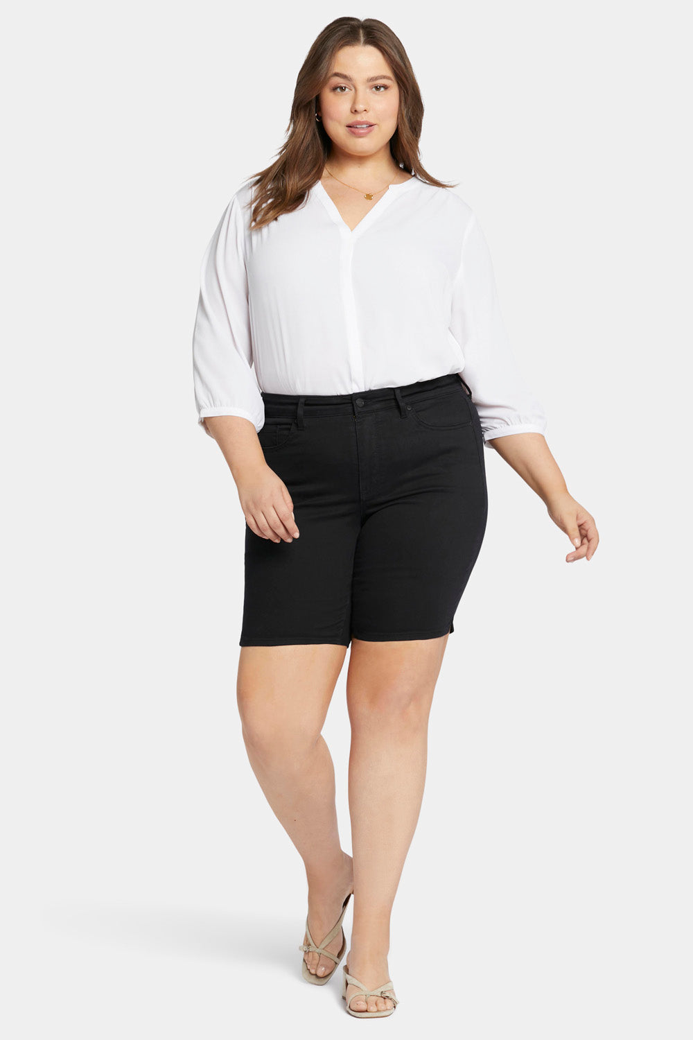 Ella Denim Shorts In Plus Size - Black