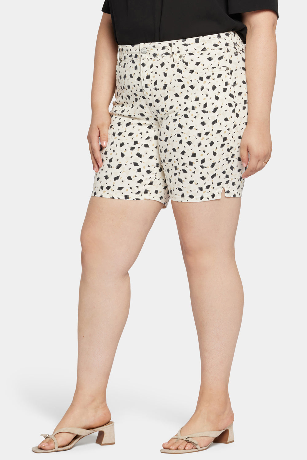 Ella Denim Shorts In Plus Size - Ellensburg