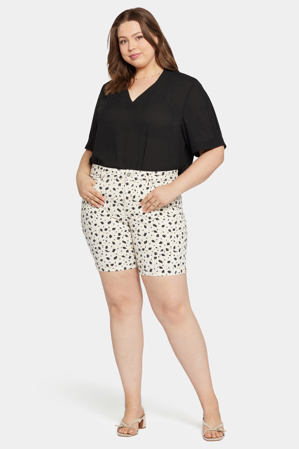 Ella Denim Shorts In Plus Size - Ellensburg
