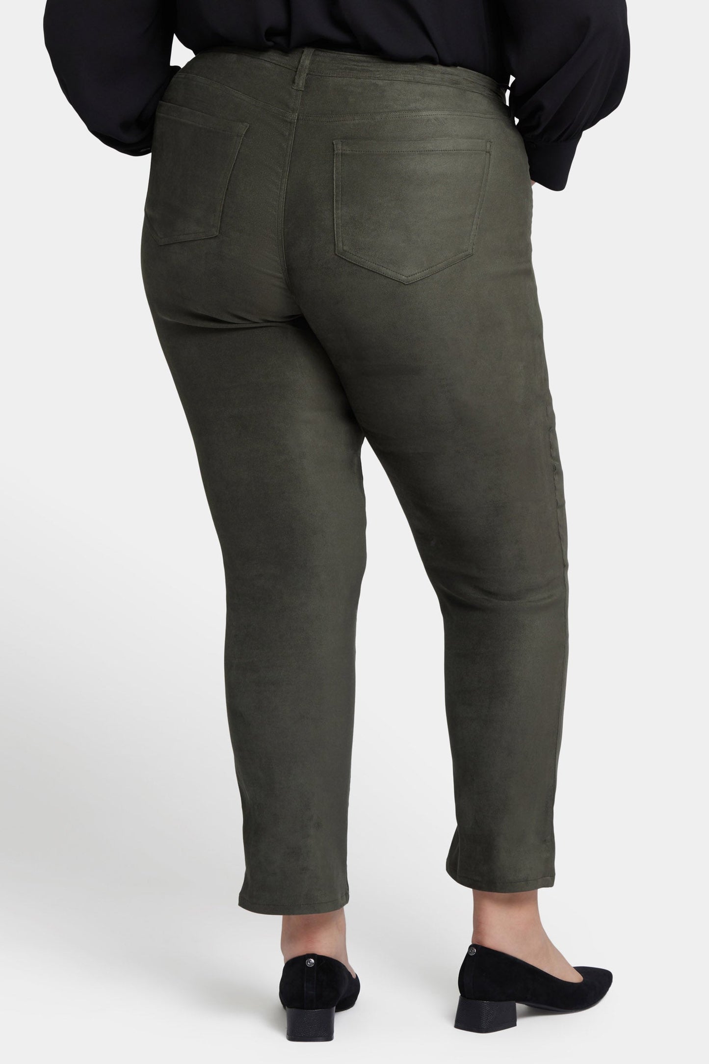 Sheri Slim Jeans In Plus Size - Vine Leaf