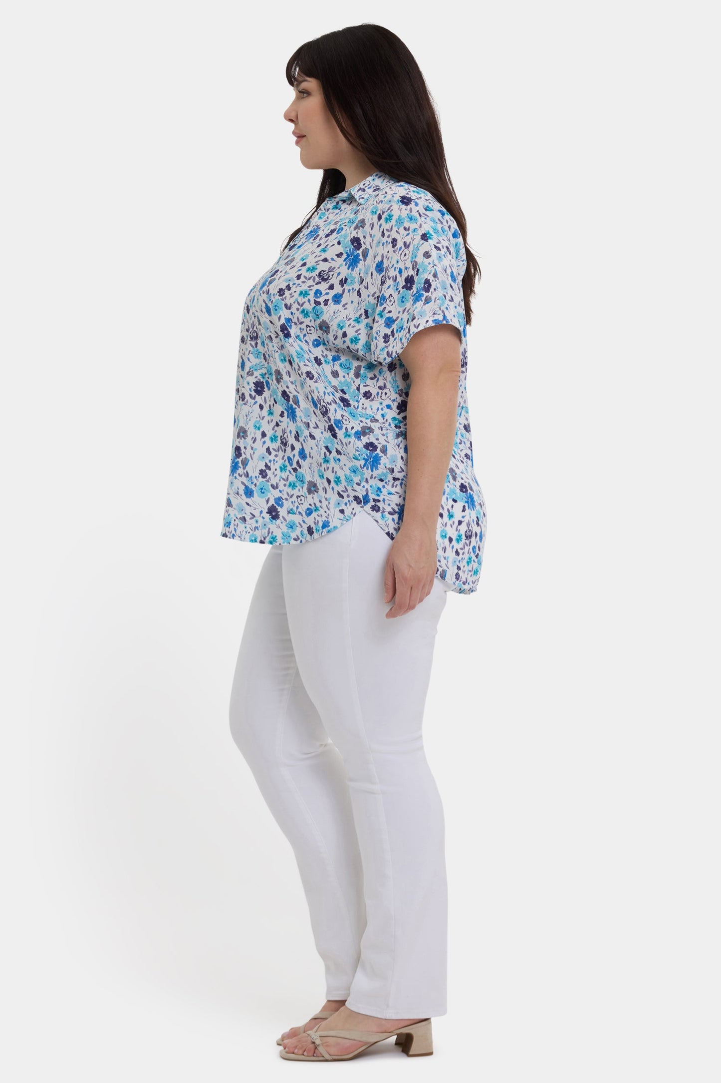 Becky Short Sleeved Blouse In Plus Size - Jimena Garden