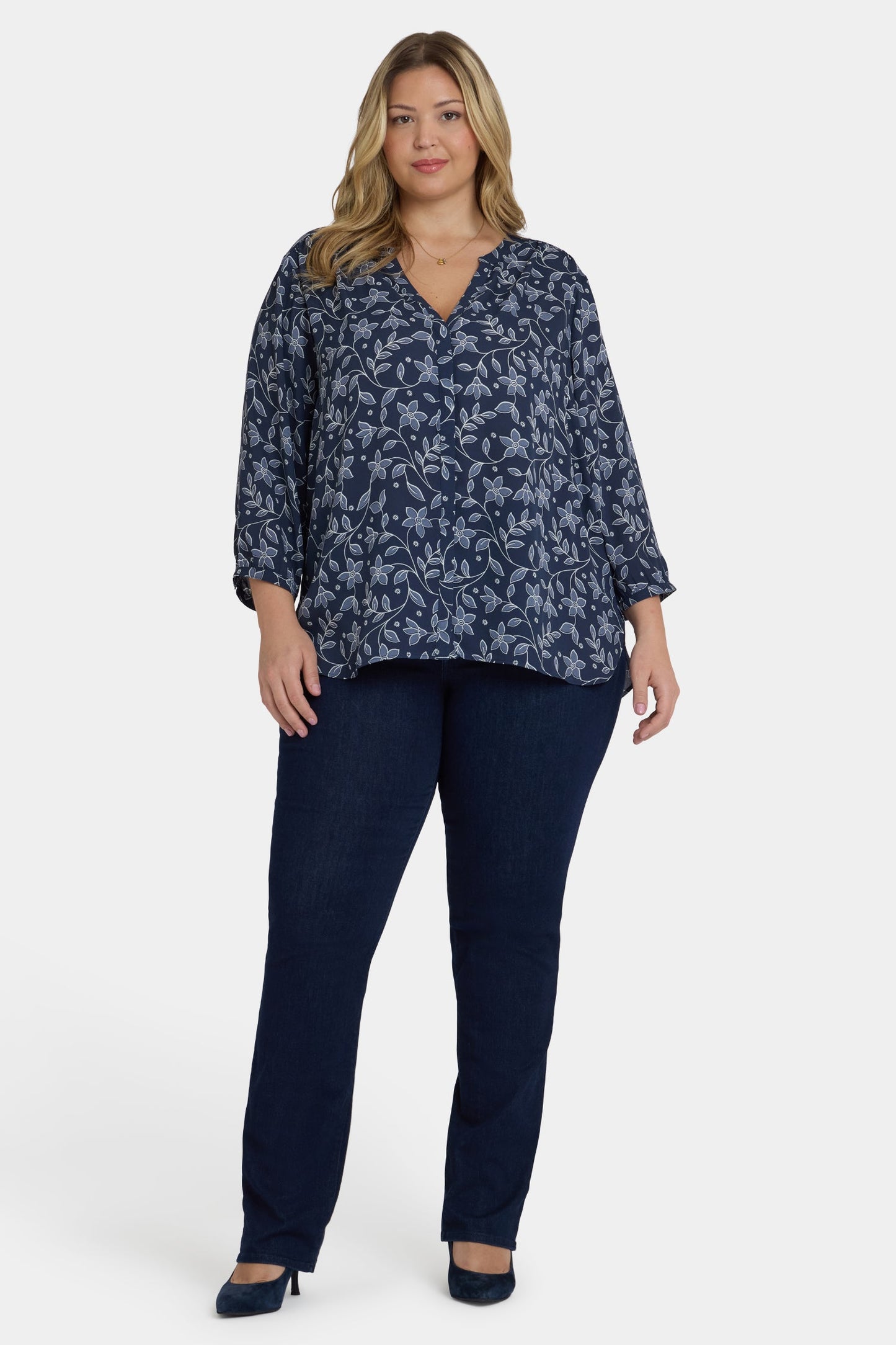 Pintuck Blouse In Plus Size - Lisette