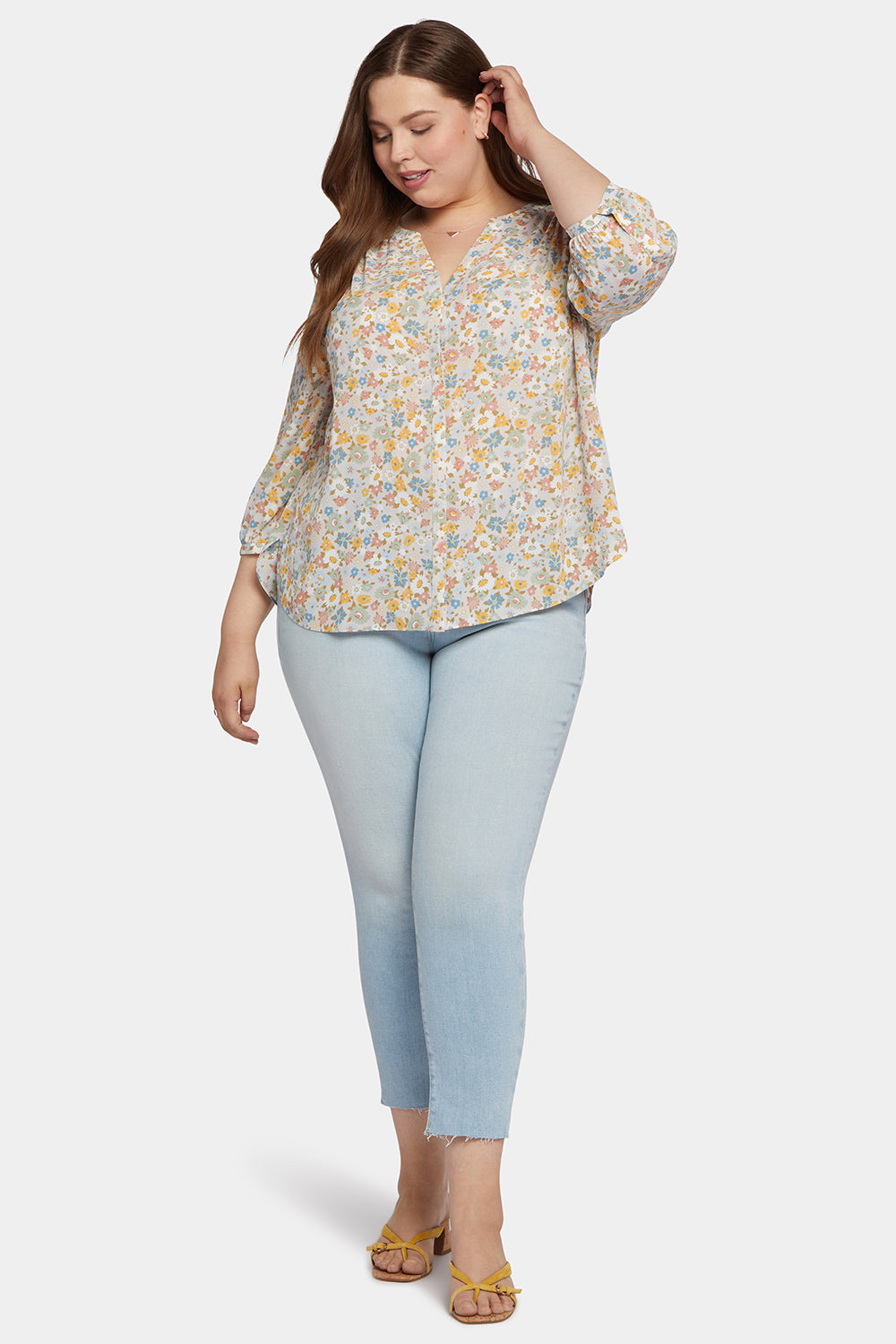 Pintuck Blouse In Plus Size - Angelonia