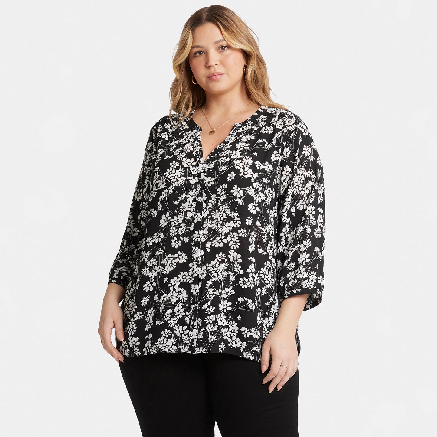 Pintuck Blouse In Plus Size - Stefania
