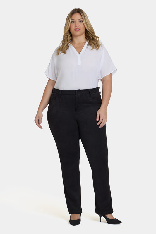 Marilyn Straight Pants In Plus Size - Black