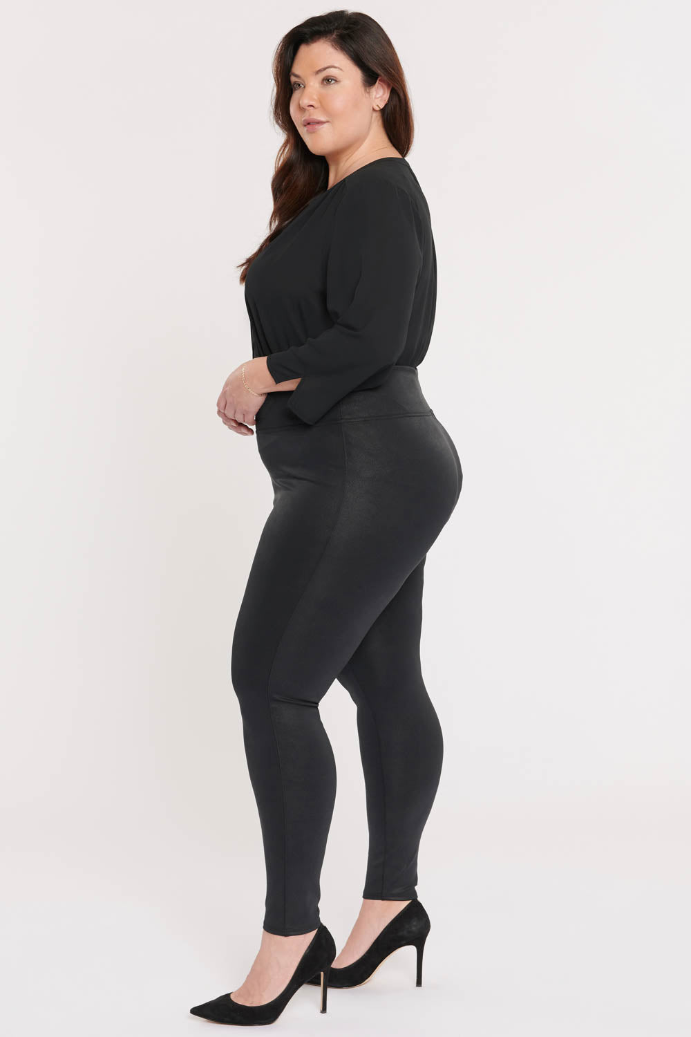 Pull-On Skinny Legging Pants In Plus Size - Jet Black