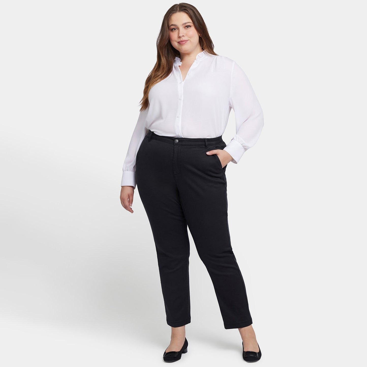 Sadie Slim Pants In Plus Size - Black