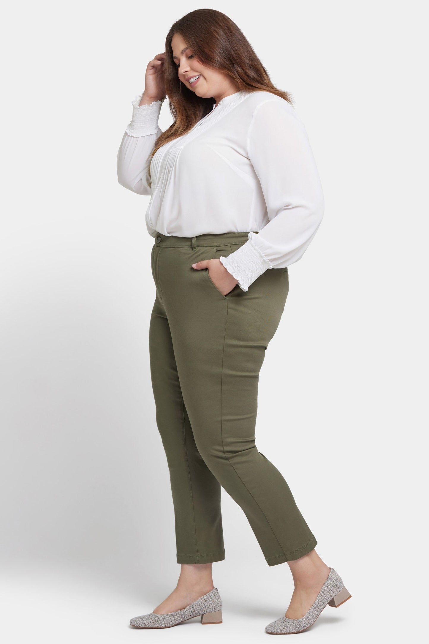 Sadie Slim Pants In Plus Size - Avocado