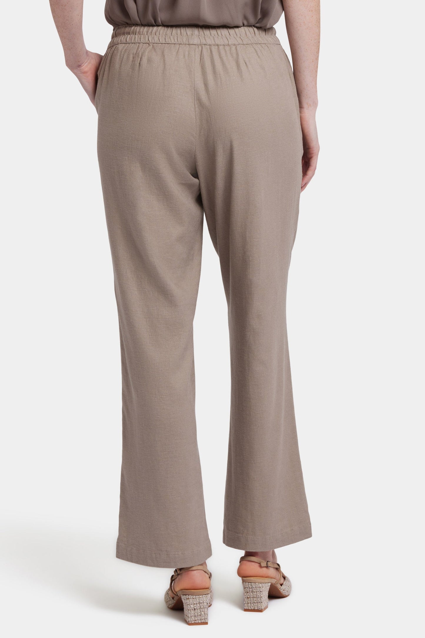 Relaxed Drawstring Pull-On Pants - Saddlewood