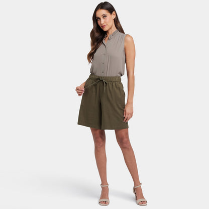 Breezy Bermuda Shorts - Bay Leaf