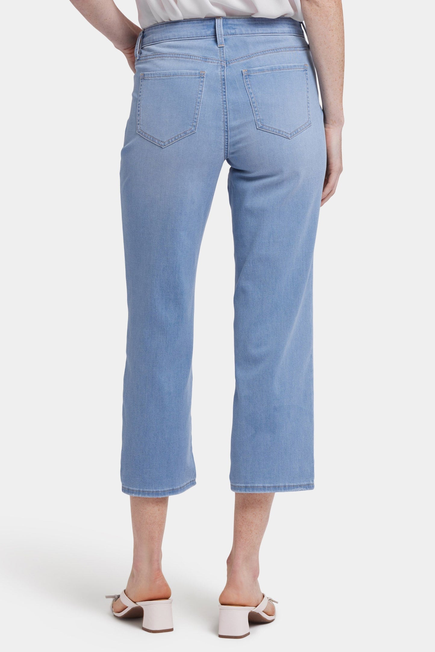 Relaxed Piper Crop Jeans - Canary Beach