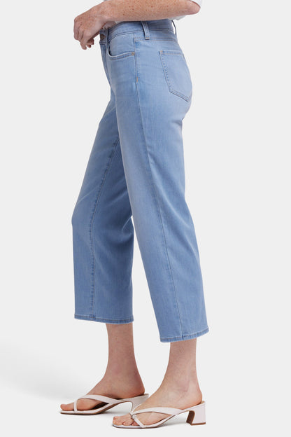 Relaxed Piper Crop Jeans - Canary Beach