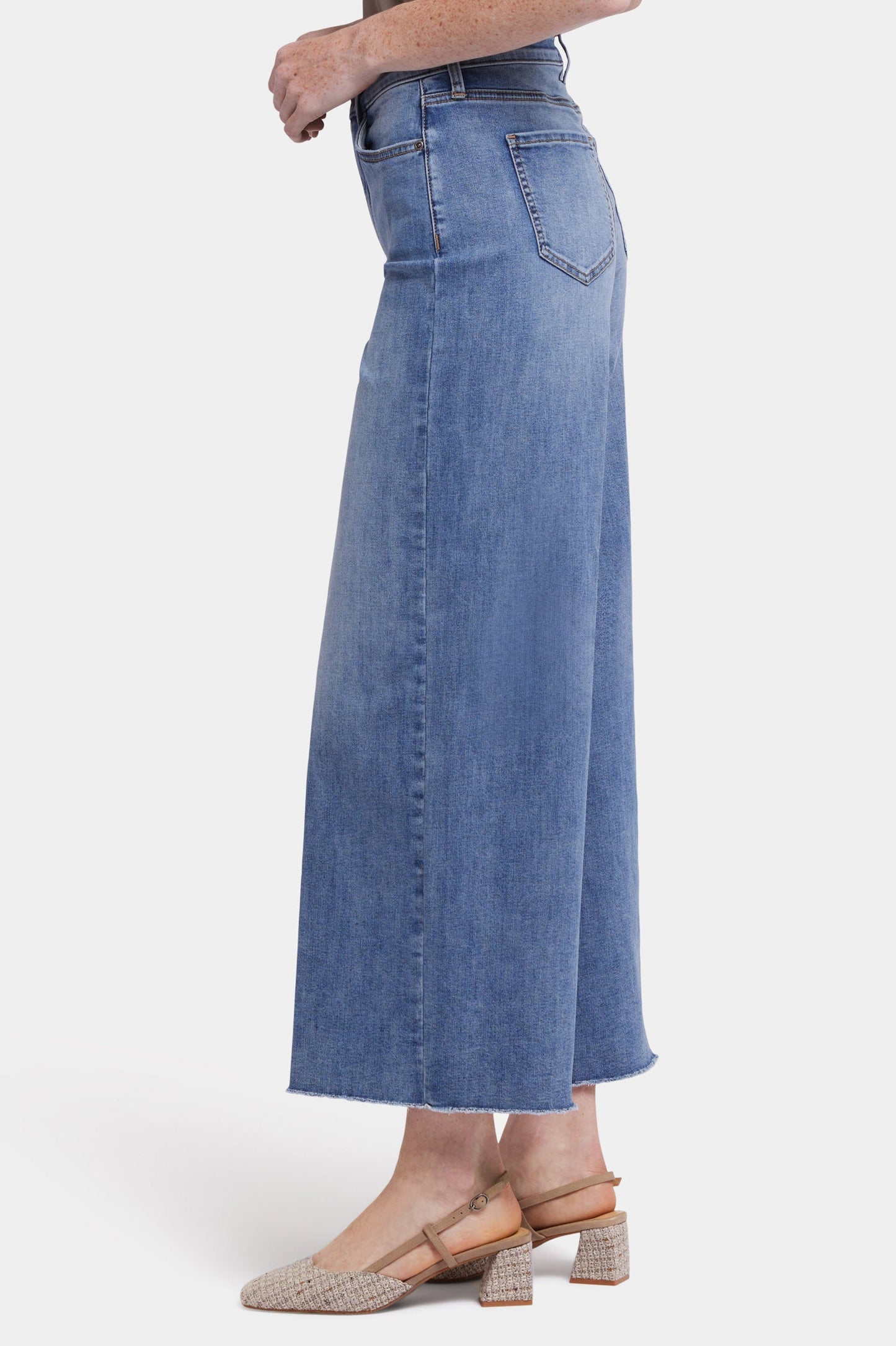 Brodi Wide Leg Ankle Jeans - Barcelona Breeze