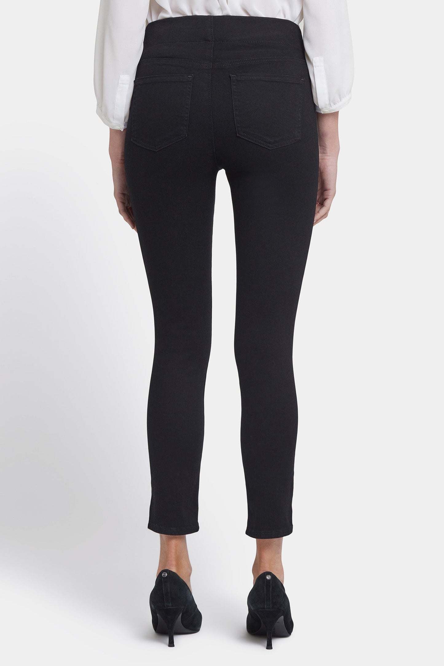 Skinny Ankle Pull-On Jeans - Black