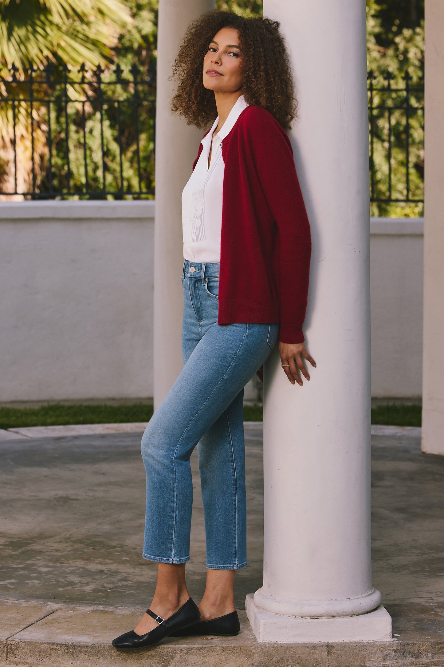 Cashmere Crewneck Cardigan - Red