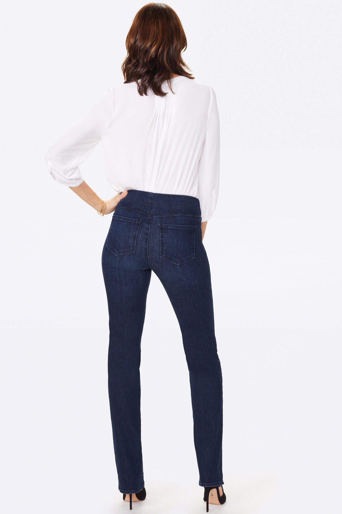 Marilyn Straight Pull-On Jeans - Clean Denslowe