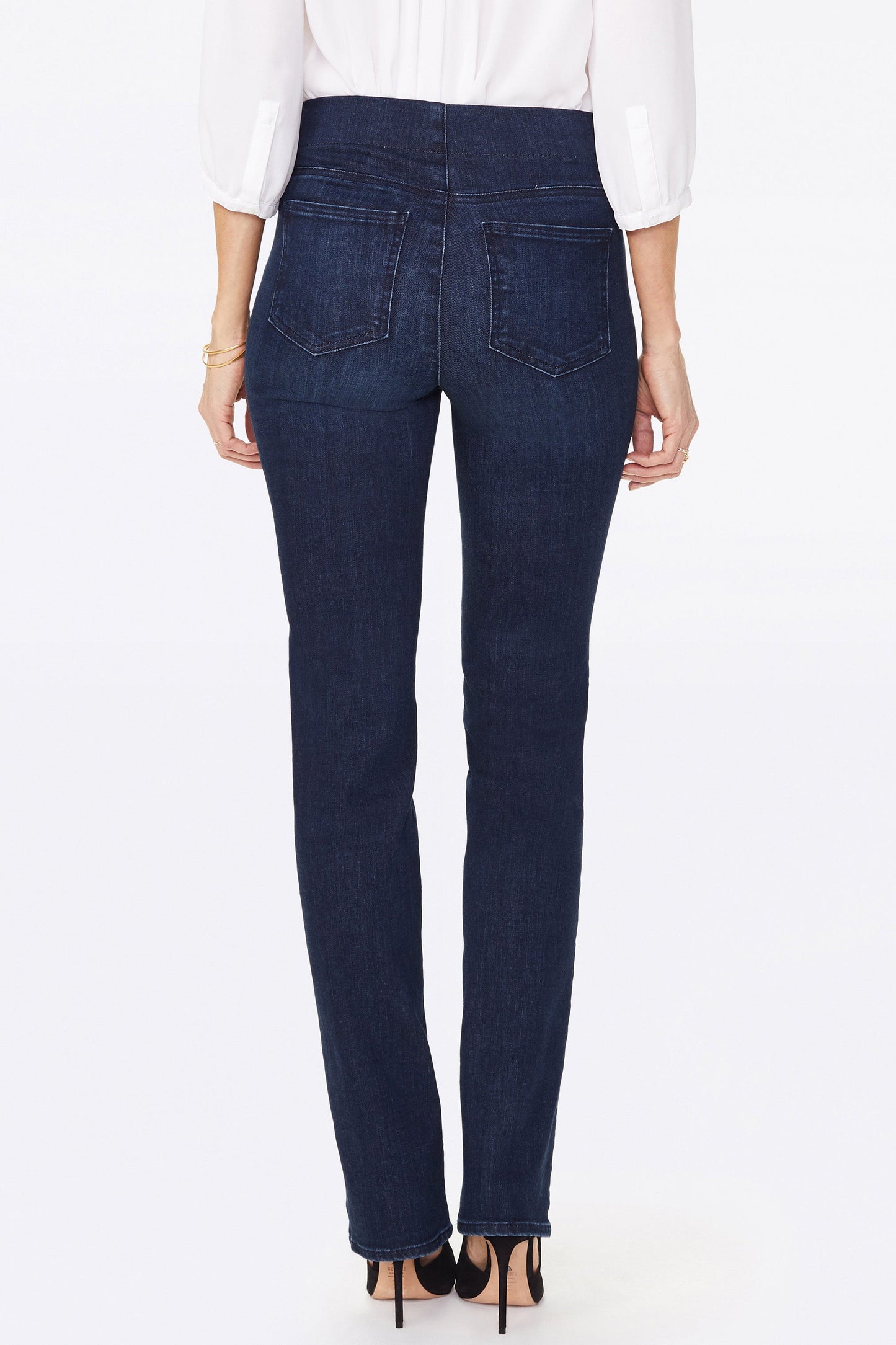 Marilyn Straight Pull-On Jeans - Clean Denslowe