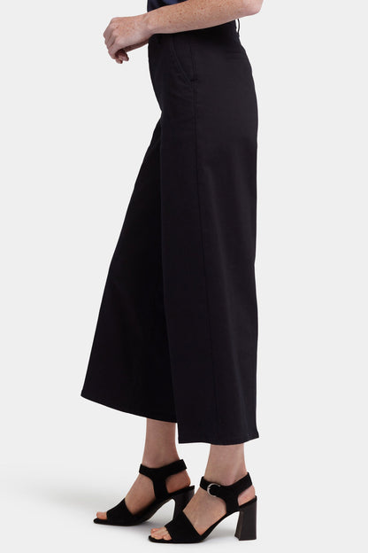 Mona Wide Leg Trouser Ankle Jeans - Black