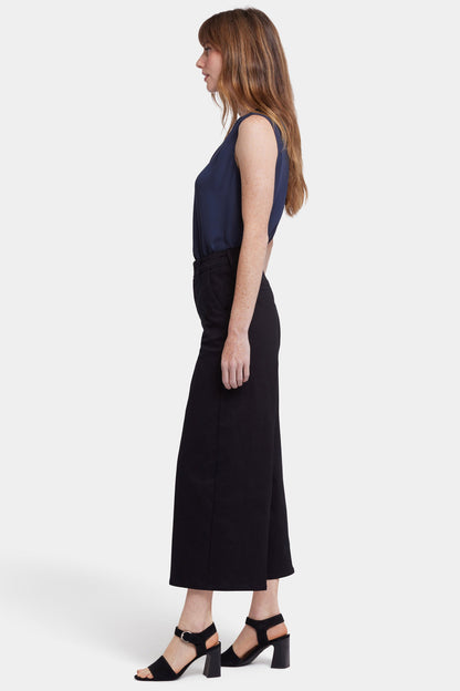 Mona Wide Leg Trouser Ankle Jeans - Black