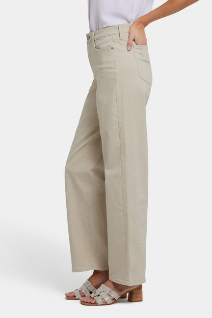 Jemma Barrel Jeans - Feather