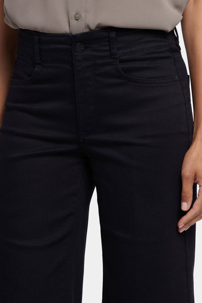 Brigitte Wide Leg Capri Jeans - Black