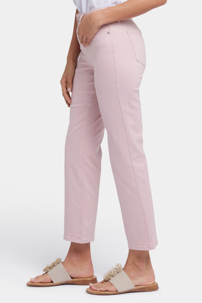 Marilyn Straight Ankle Jeans - Pale Mauve