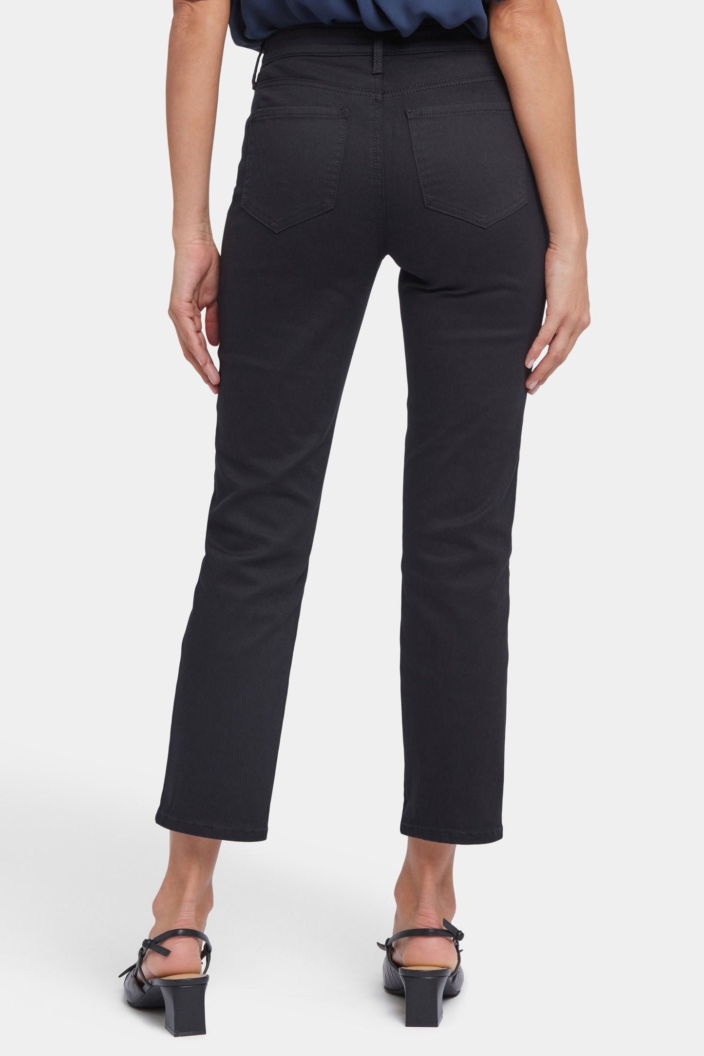 Sheri Slim Ankle Jeans - Black
