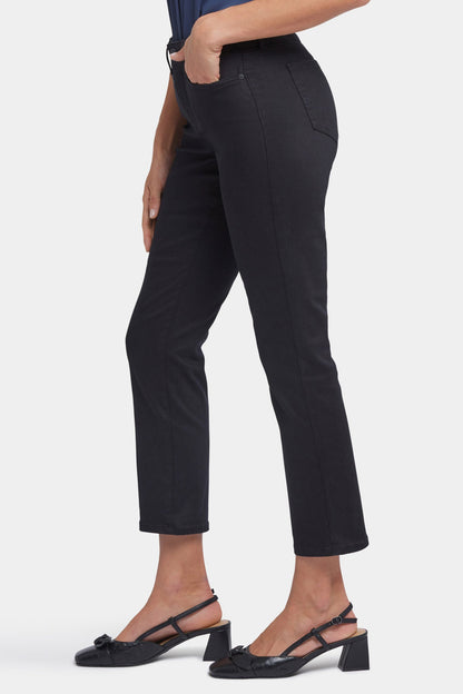 Sheri Slim Ankle Jeans - Black