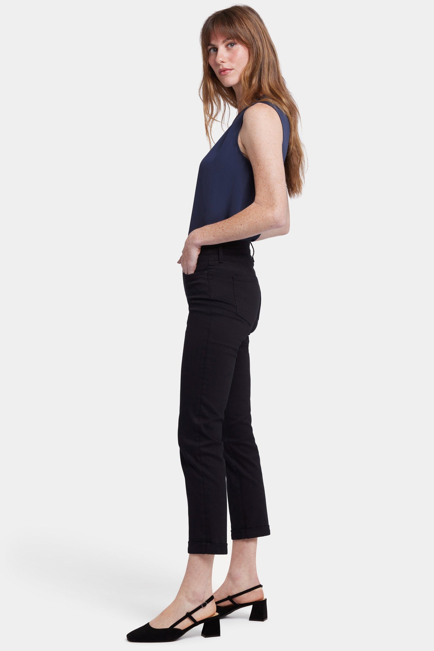 Sheri Slim Ankle Jeans - Black