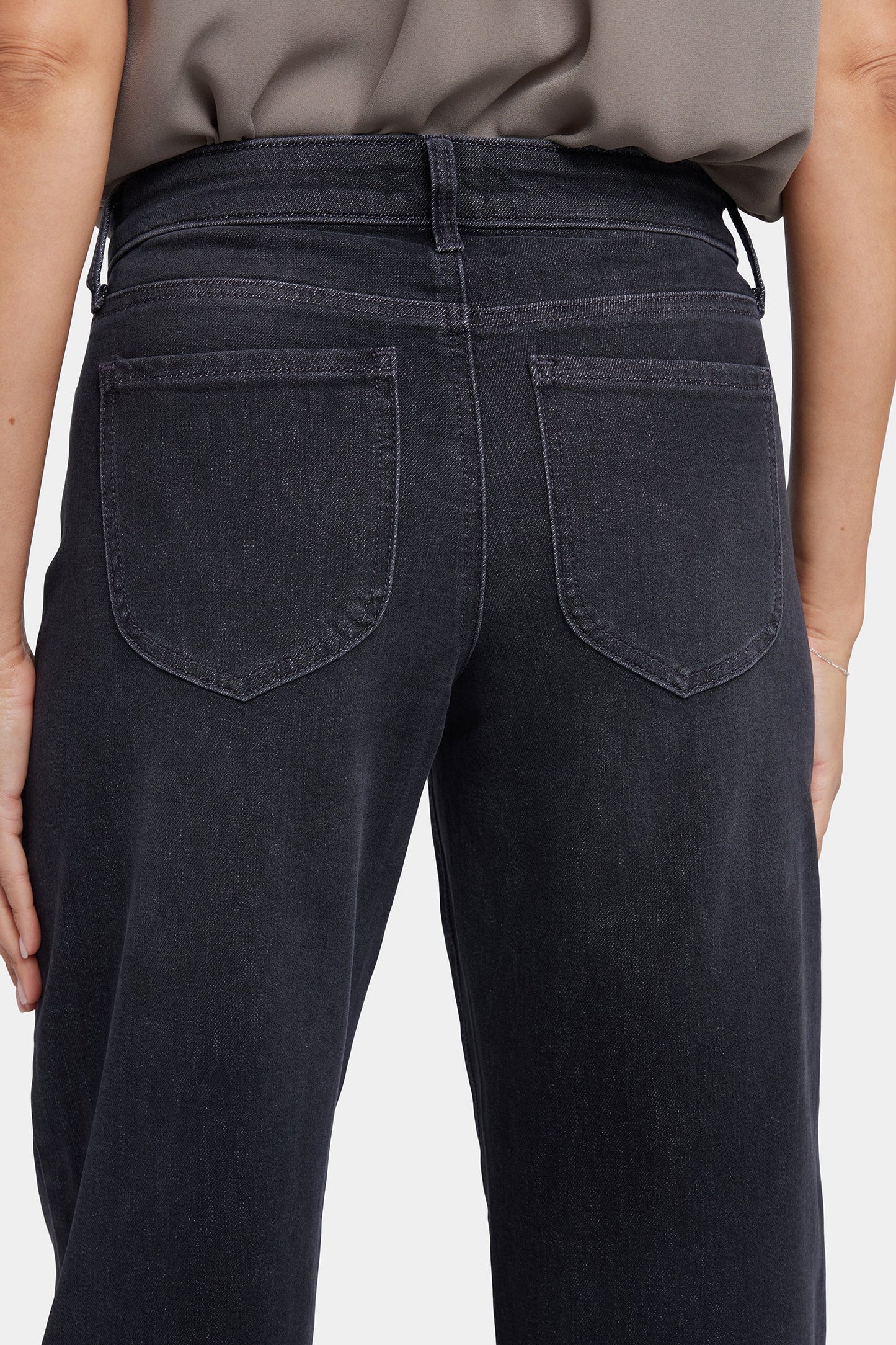 Jemma Barrel Jeans - Cordoba Cliff