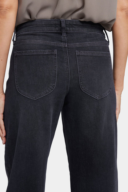 Jemma Barrel Jeans - Cordoba Cliff