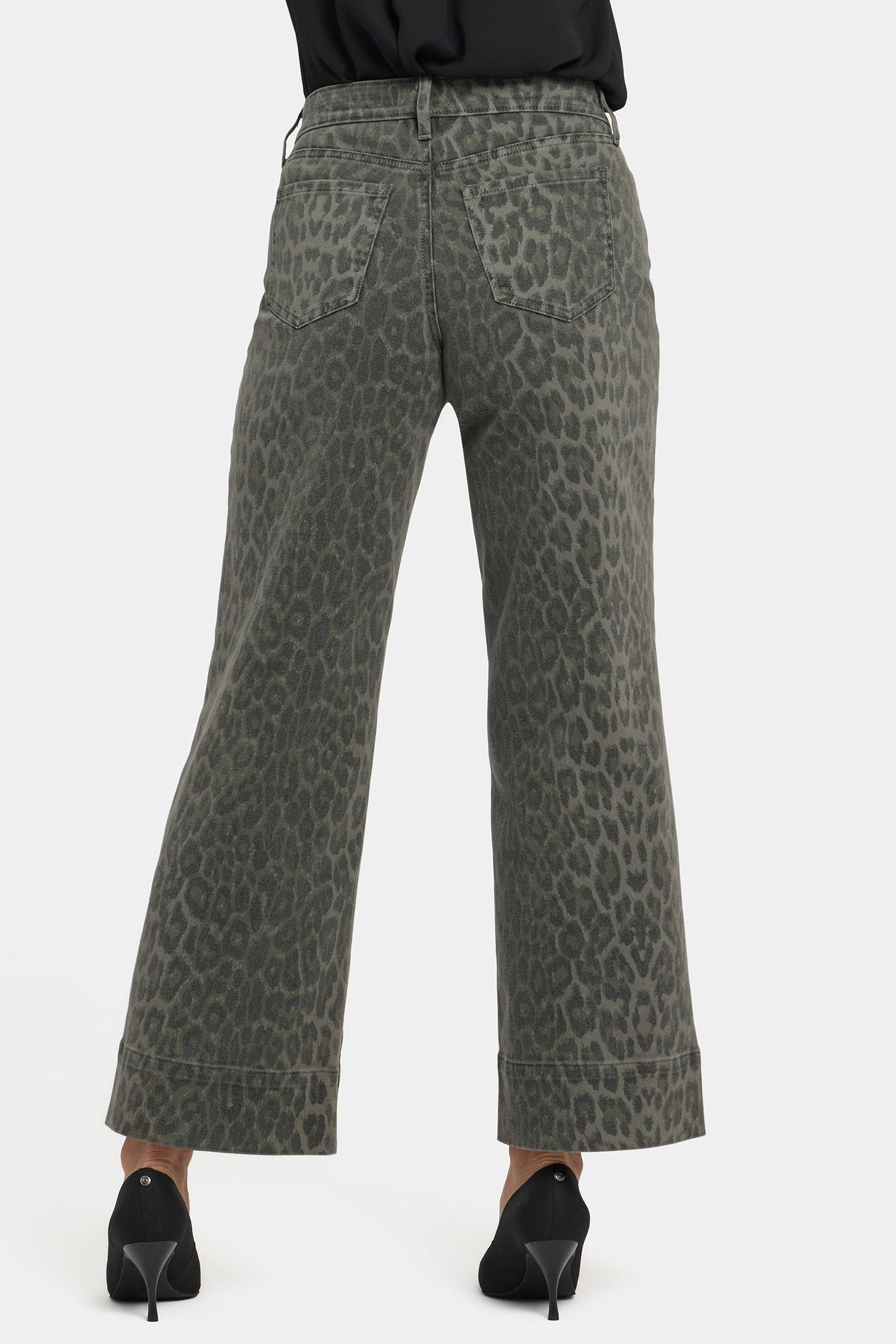 Teresa Wide Leg Ankle Jeans - Vine Leaf Leopard